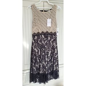 New - Women's Eyelet & Lace Dress
